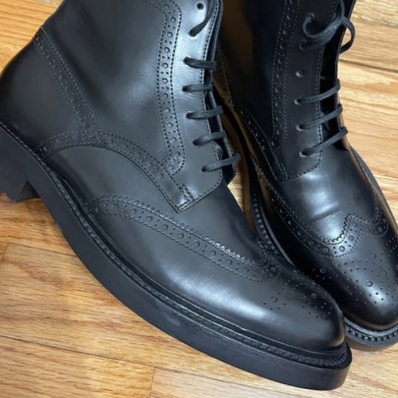 Saint Laurent Wingtip Oxford Lace Up Booties - Picture 9 of 10